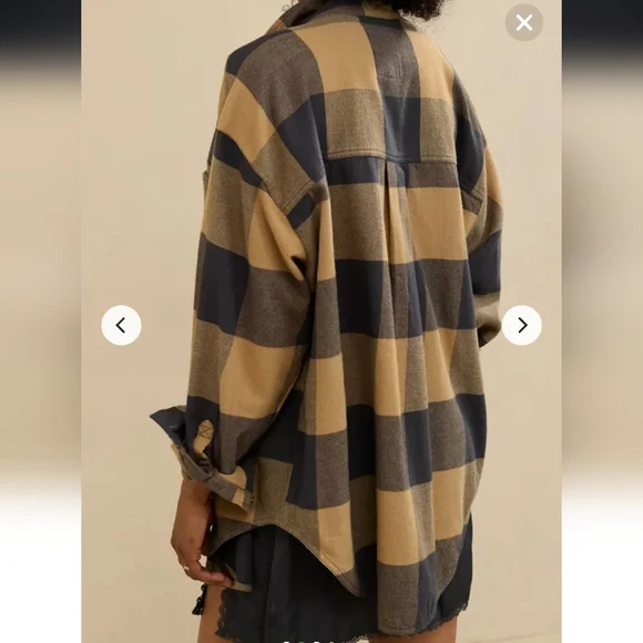 Aerie Men's Casual Plaid Shirt - Navy and Beige NWOT - Picture 7 of 8